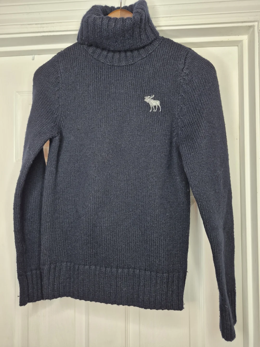 Abercrombie & Fitch Navy Turtleneck Wool Sweater Small
